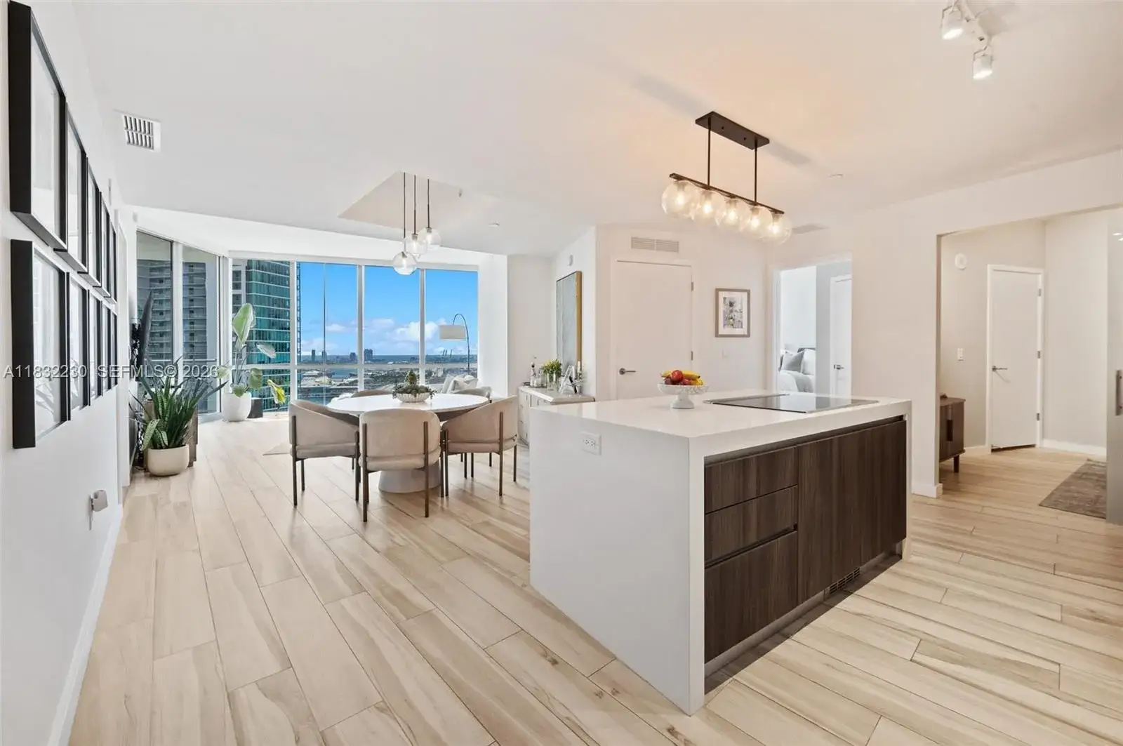 2 bedroom 3 bath Residential for sale at 851 NE 1st Ave # 2809, Miami FL 33132