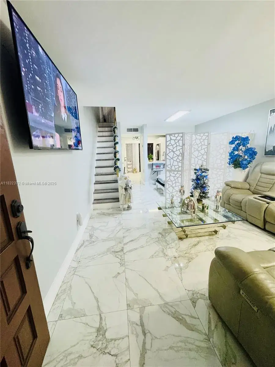2 bedroom 1 bath Residential for sale at 5072 W 12th Ln # 14, Hialeah FL 33012