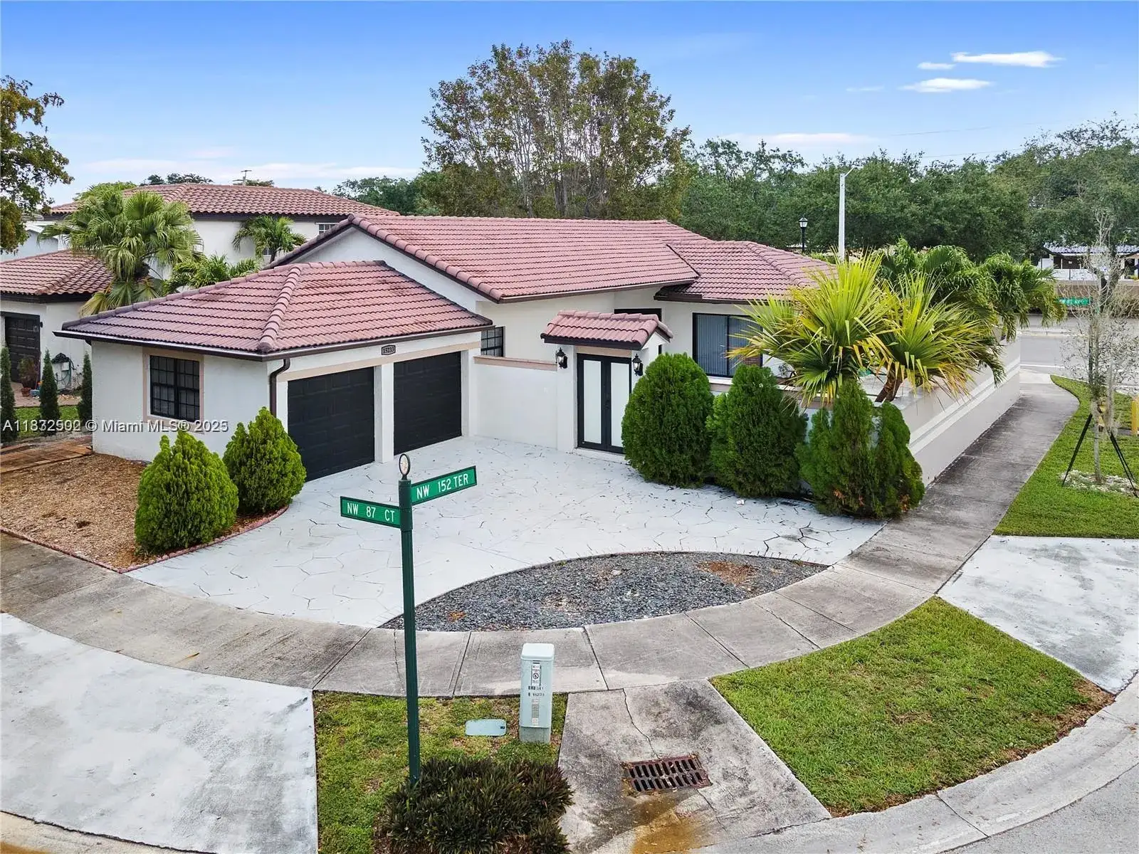 3 bedroom 2 bath Residential Lease for rent at 15233 NW 87th Ct # 0, Miami Lakes FL 33018