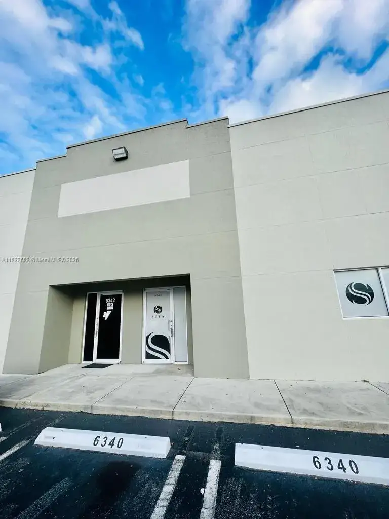Commercial Sale for sale at 6342 NW 99th Ave, Doral FL 33178