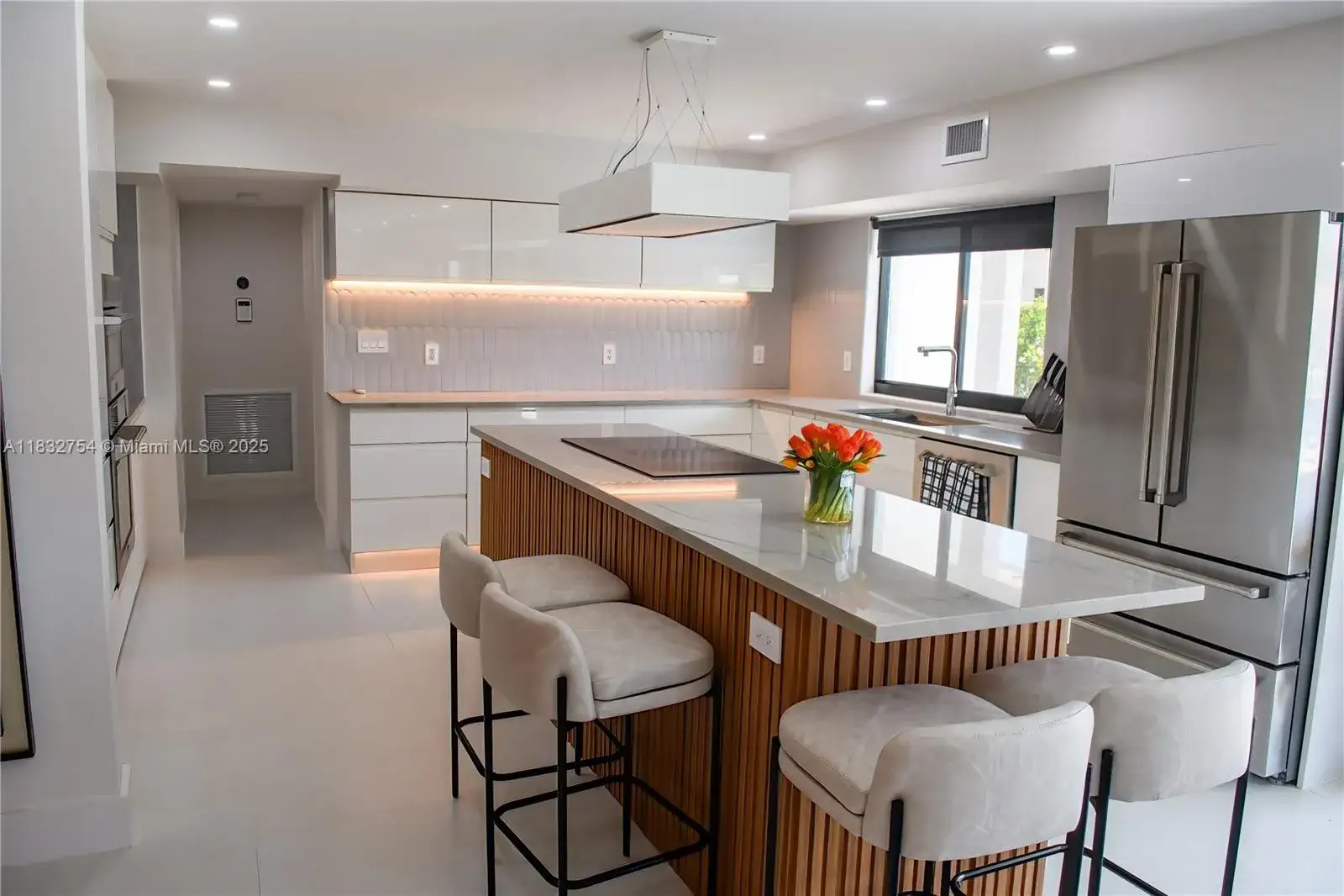 4 bedroom 4 bath Residential Lease for rent at 1240 NE 27th Ter, Pompano Beach FL 33062