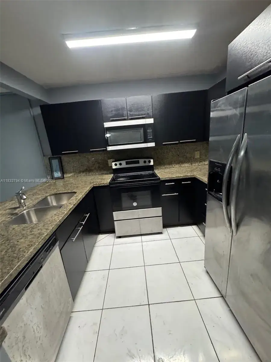 4 bedroom 2 bath Residential Lease for rent at 5955 NW 25th Ct # 208, Sunrise FL 33313