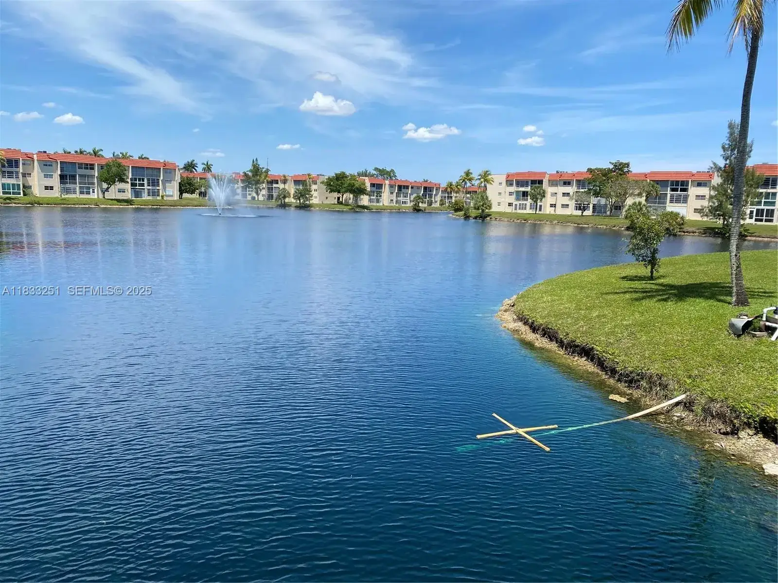 1 bedroom 1 bath Residential for sale at 8891 Sunrise Lakes Blvd # 308, Sunrise FL 33322