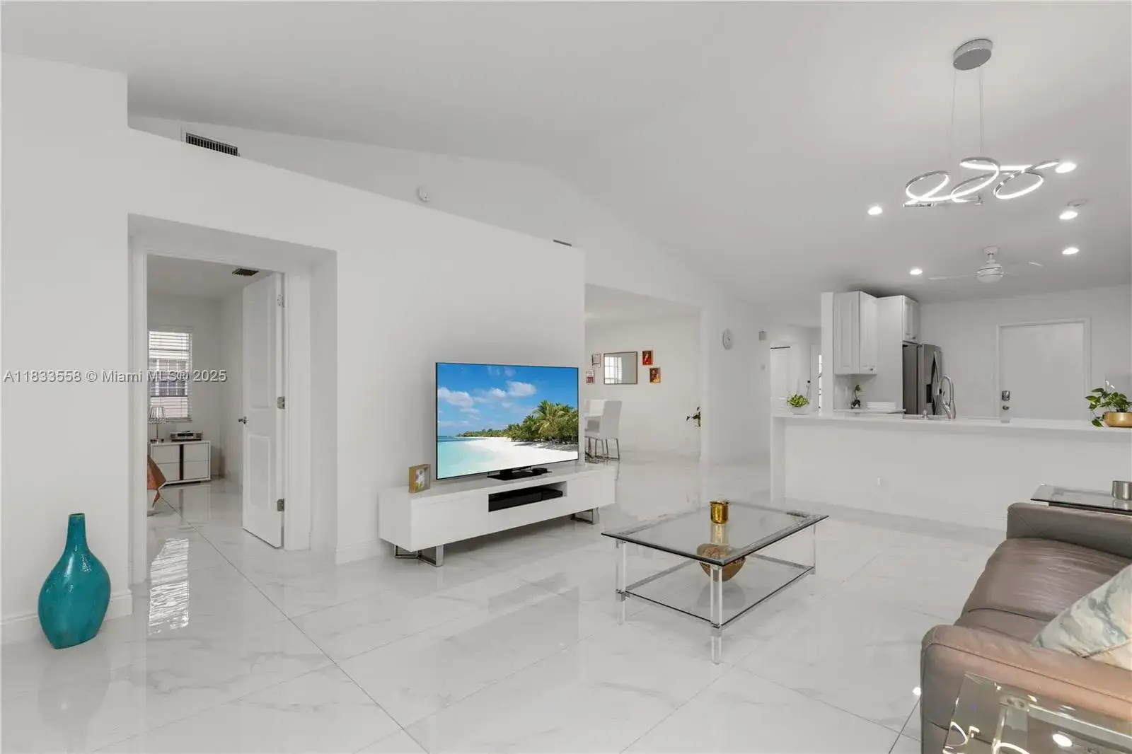 2 bedroom 2 bath Residential for sale at 7584 Red Ruby Dr, Delray Beach FL 33446