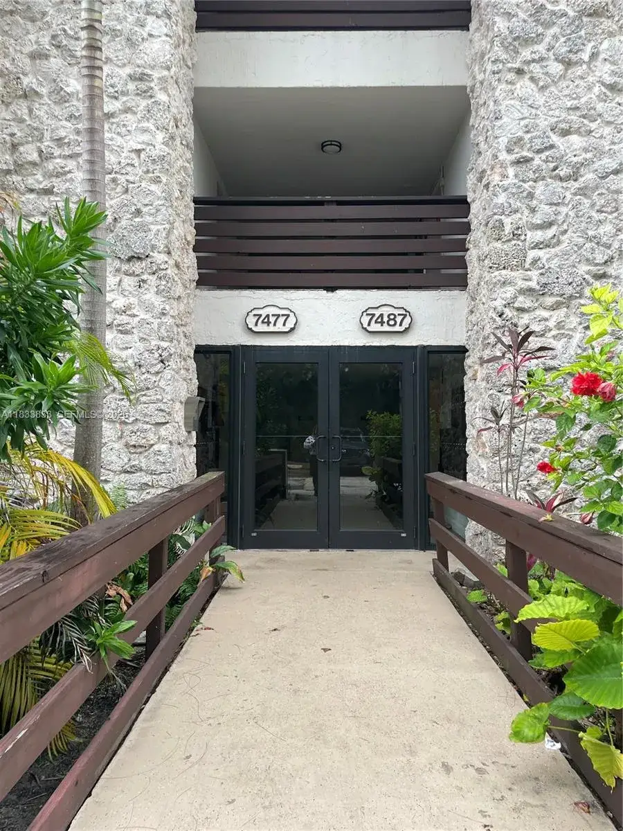 2 bedroom 2 bath Residential Lease for rent at 7487 SW 82nd St # C201, Miami FL 33143