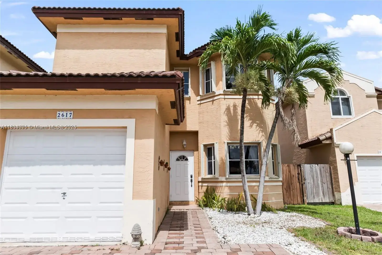 3 bedroom 2 bath Residential for sale at 2617 NE 41st Cir, Homestead FL 33033