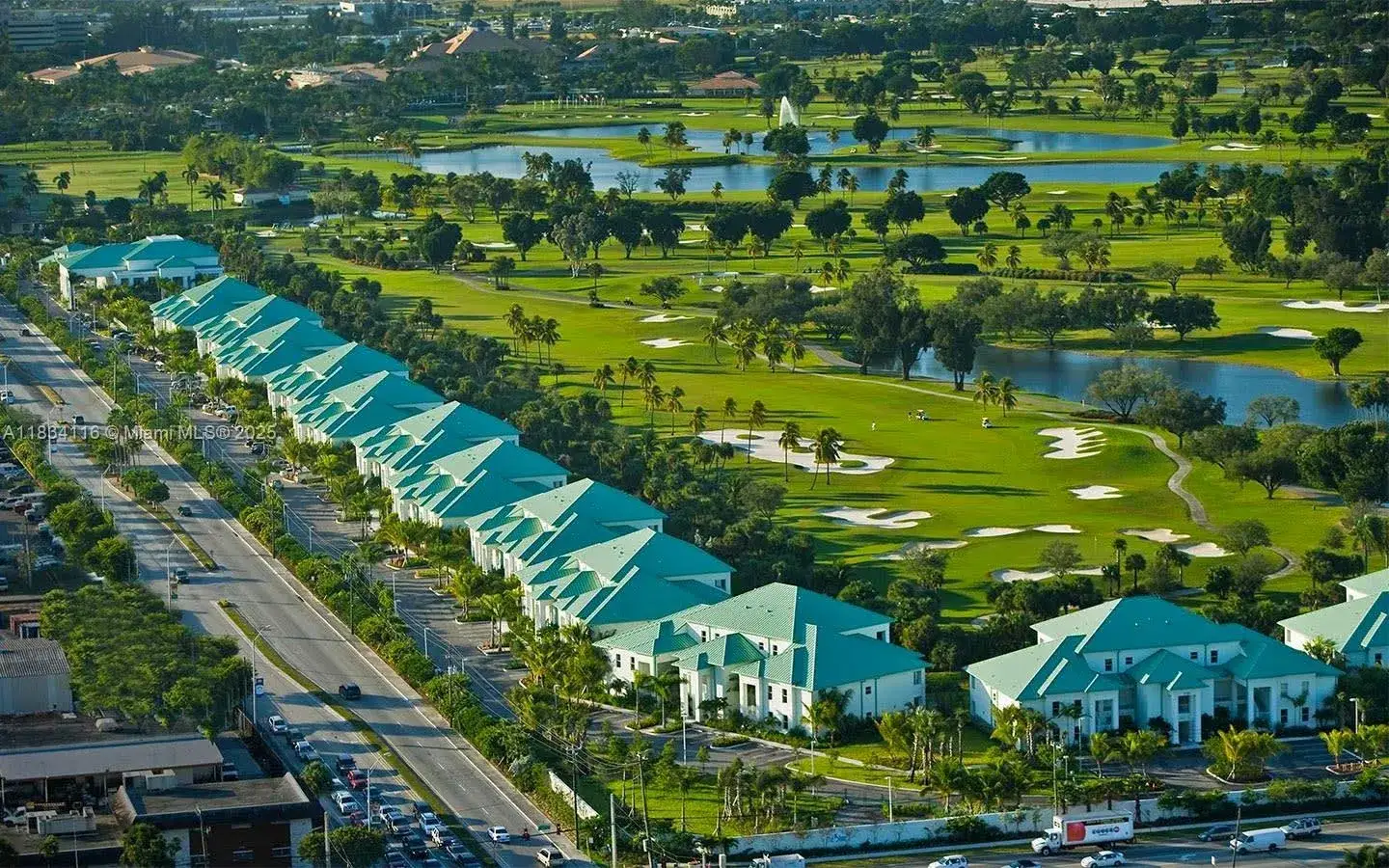 1 bedroom 2 bath Residential for sale at 5300 NW 87th Ave # 1201, Doral FL 33178