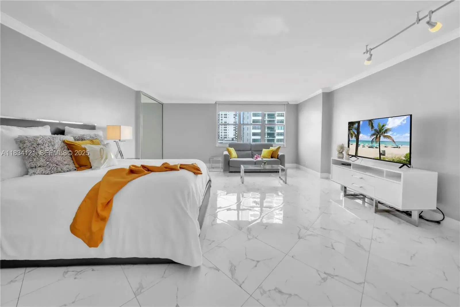 1 bath Residential Lease for rent at 2501 S Ocean Dr # 503, Hollywood FL 33019