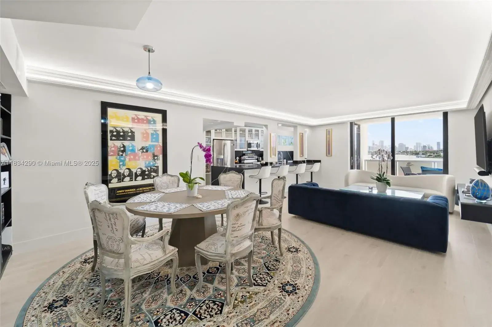 2 bedroom 2 bath Residential for sale at 9 Island Ave # 406, Miami Beach FL 33139