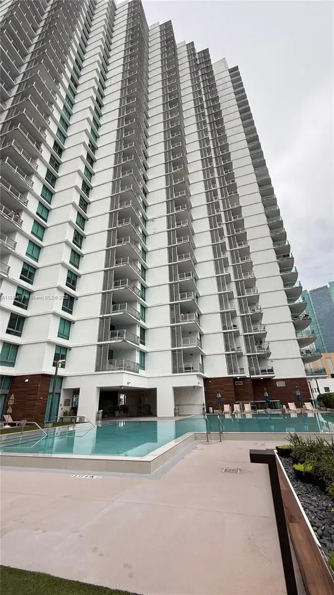 1 bedroom 1 bath Residential for sale at 350 S Miami Ave # 303, Miami FL 33130