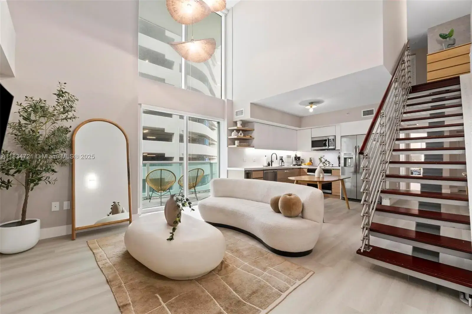 2 bedroom 2 bath Residential for sale at 41 SE 5th St # 501, Miami FL 33131