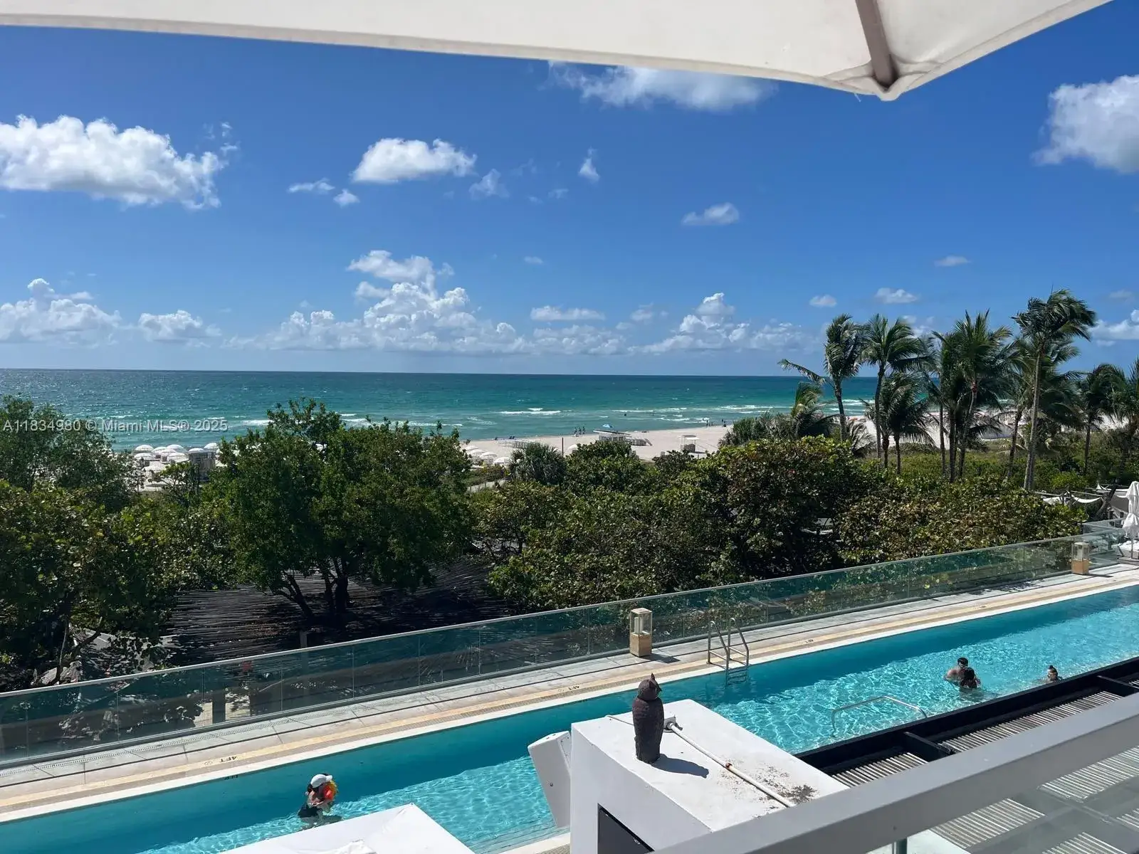 2 bedroom 2 bath Residential for sale at 2301 Collins Ave # 415, Miami Beach FL 33139