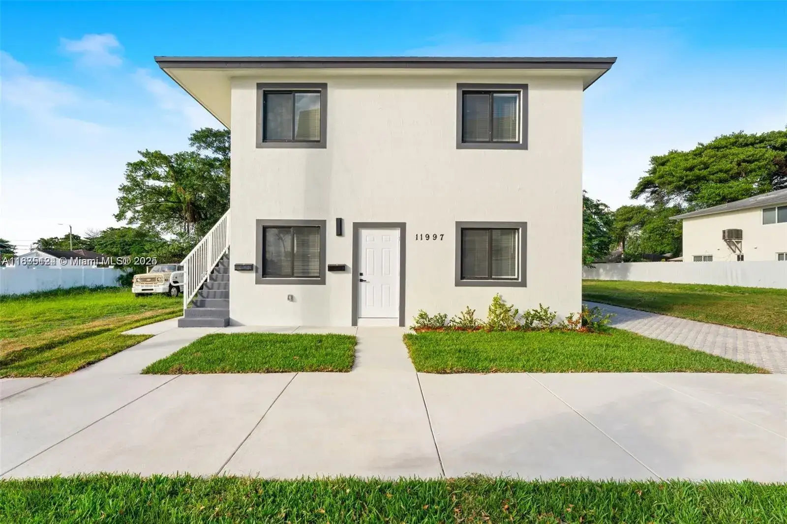 3 bedroom 2 bath Residential Lease for rent at 11997 SW 218th St # 1, Miami FL 33170