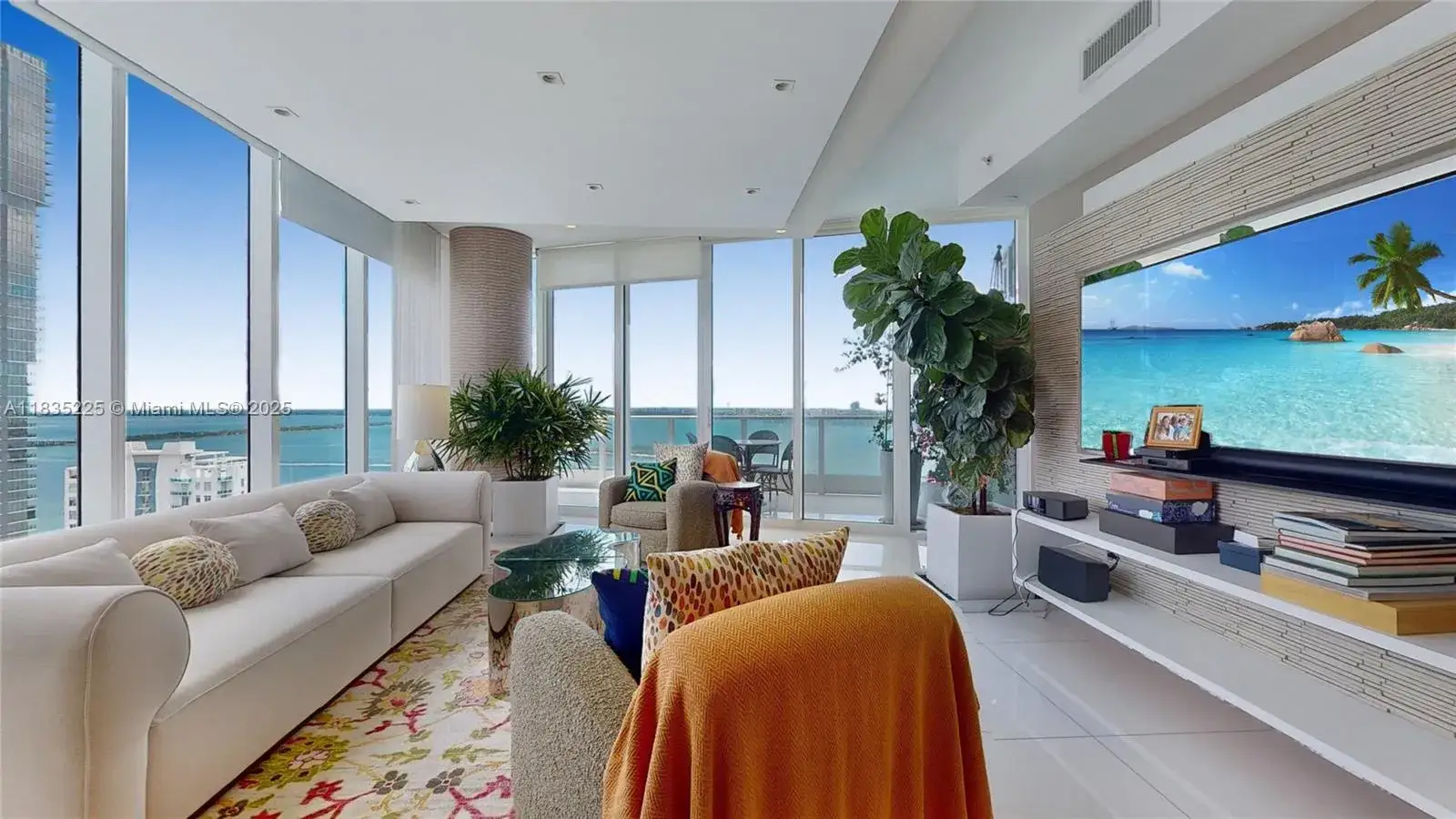 2 bedroom 2 bath Residential for sale at 2020 N Bayshore Dr # 2801, Miami FL 33137