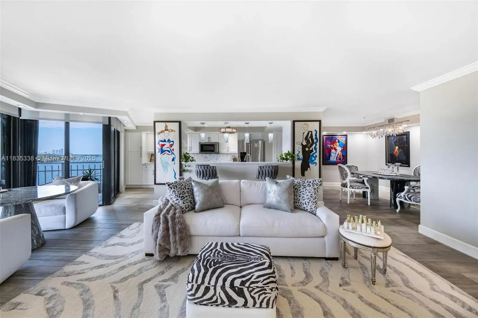 2 bedroom 2 bath Residential for sale at 4000 Towerside Ter # 1507, Miami FL 33138