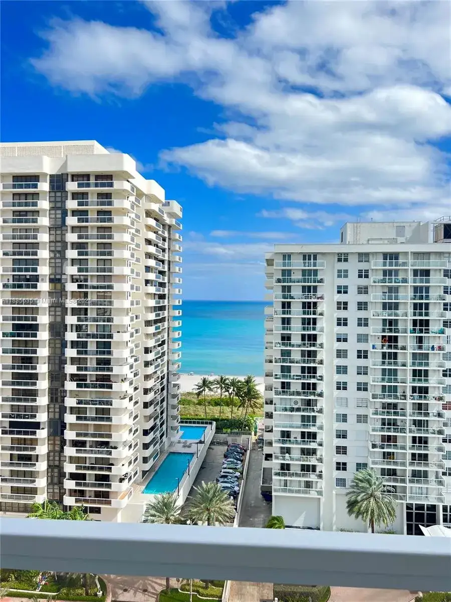 2 bedroom 2 bath Residential for sale at 5700 Collins Ave # 16B, Miami Beach FL 33140