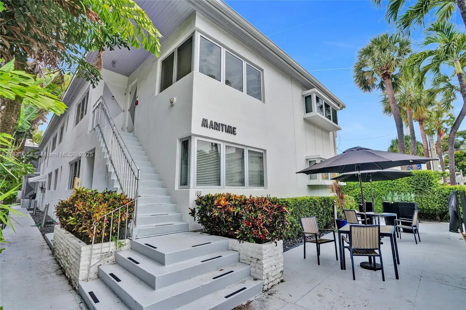 1 bedroom 1 bath Residential for sale at 1616 Euclid Ave # 4, Miami Beach FL 33139