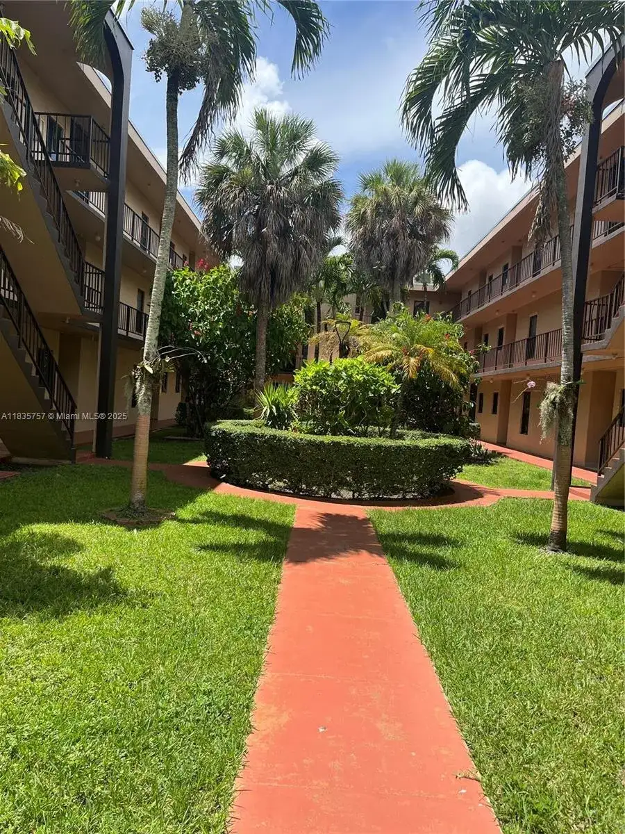 3 bedroom 2 bath Residential for sale at 10851 SW 2nd St # K111, Sweetwater FL 33174