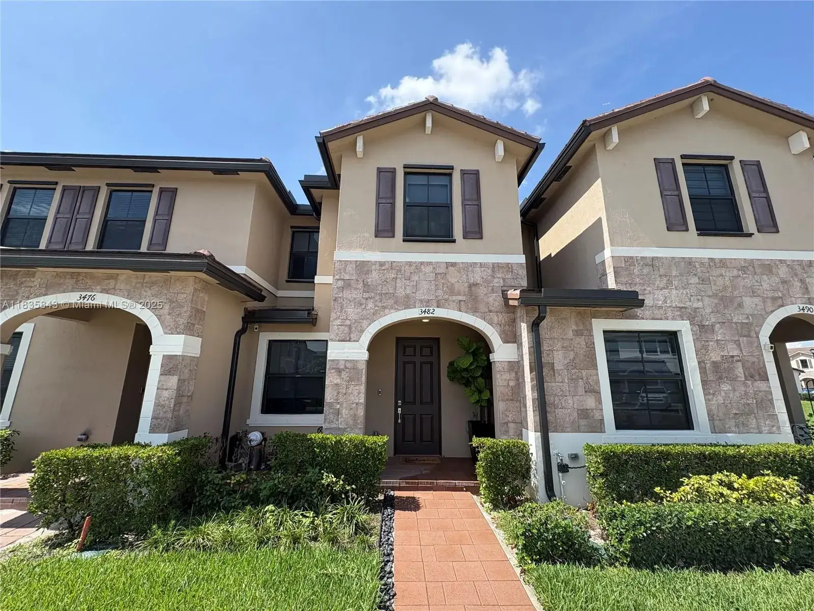 3 bedroom 2 bath Residential for sale at 3482 W 114th Ter, Hialeah FL 33018