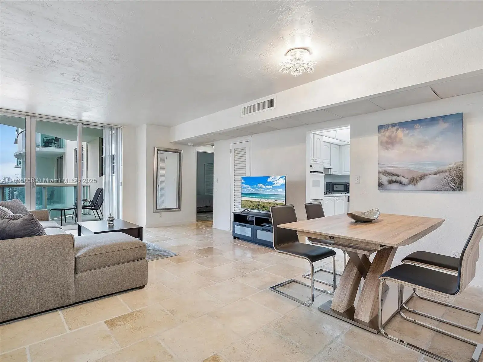 1 bedroom 1 bath Residential Lease for rent at 3801 S Ocean Dr # 12S, Hollywood FL 33019