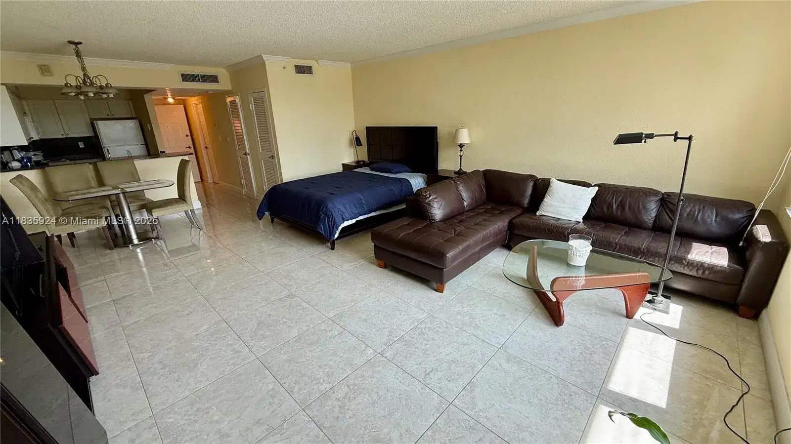 1 bath Residential for sale at 2501 S Ocean Dr # 427, Hollywood FL 33019