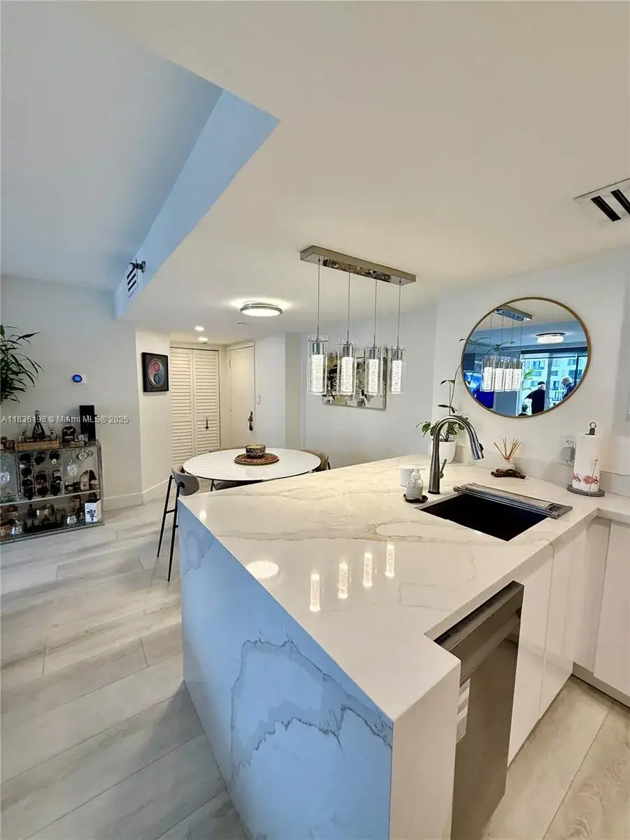 2 bedroom 2 bath Residential for sale at 770 Claughton Island Dr # 1503, Miami FL 33131