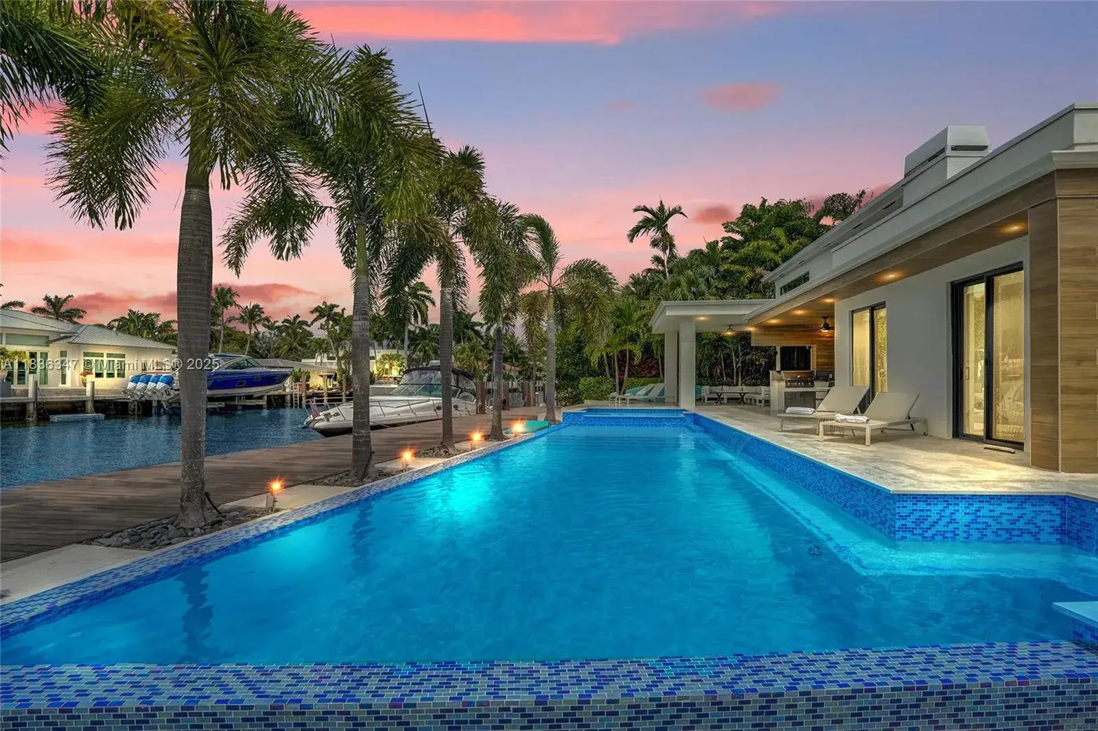 4 bedroom 5 bath Residential for sale at 2340 Aqua Vista Blvd, Fort Lauderdale FL 33301