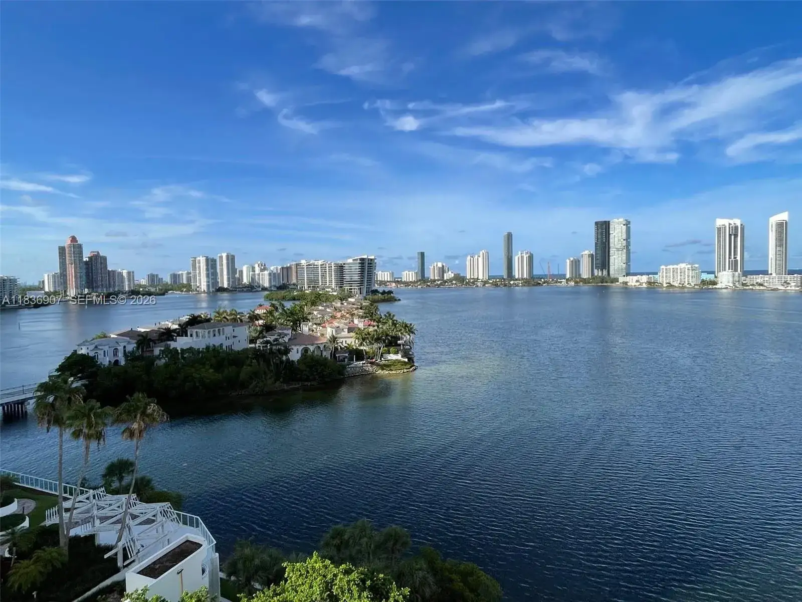 3 bedroom 3 bath Residential for sale at 3000 Island Blvd # 1103, Aventura FL 33160