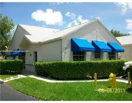 4 bedroom 2 bath Residential for sale at 5201 SW 31st Ave # 112, Dania Beach FL 33312