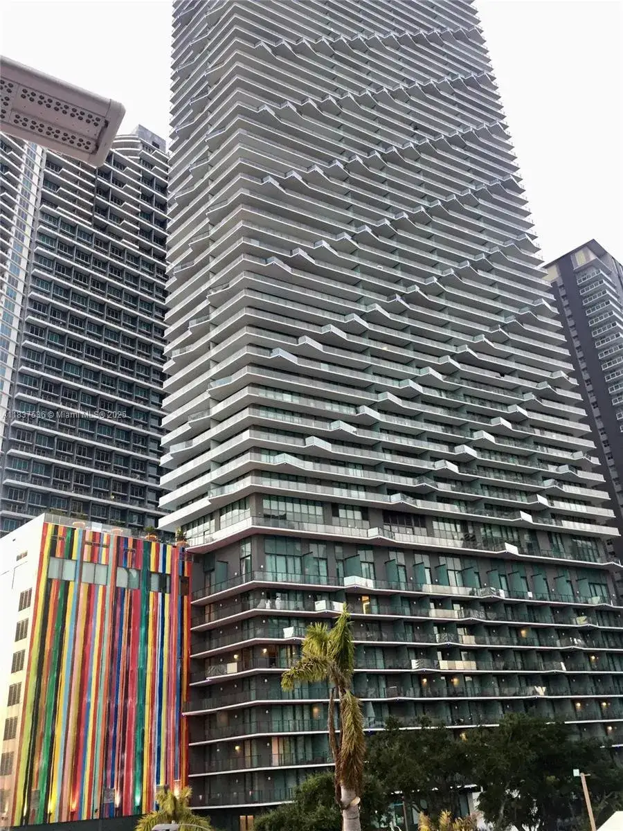 1 bedroom 1 bath Residential for sale at 1300 S Miami Ave # 1207, Miami FL 33130