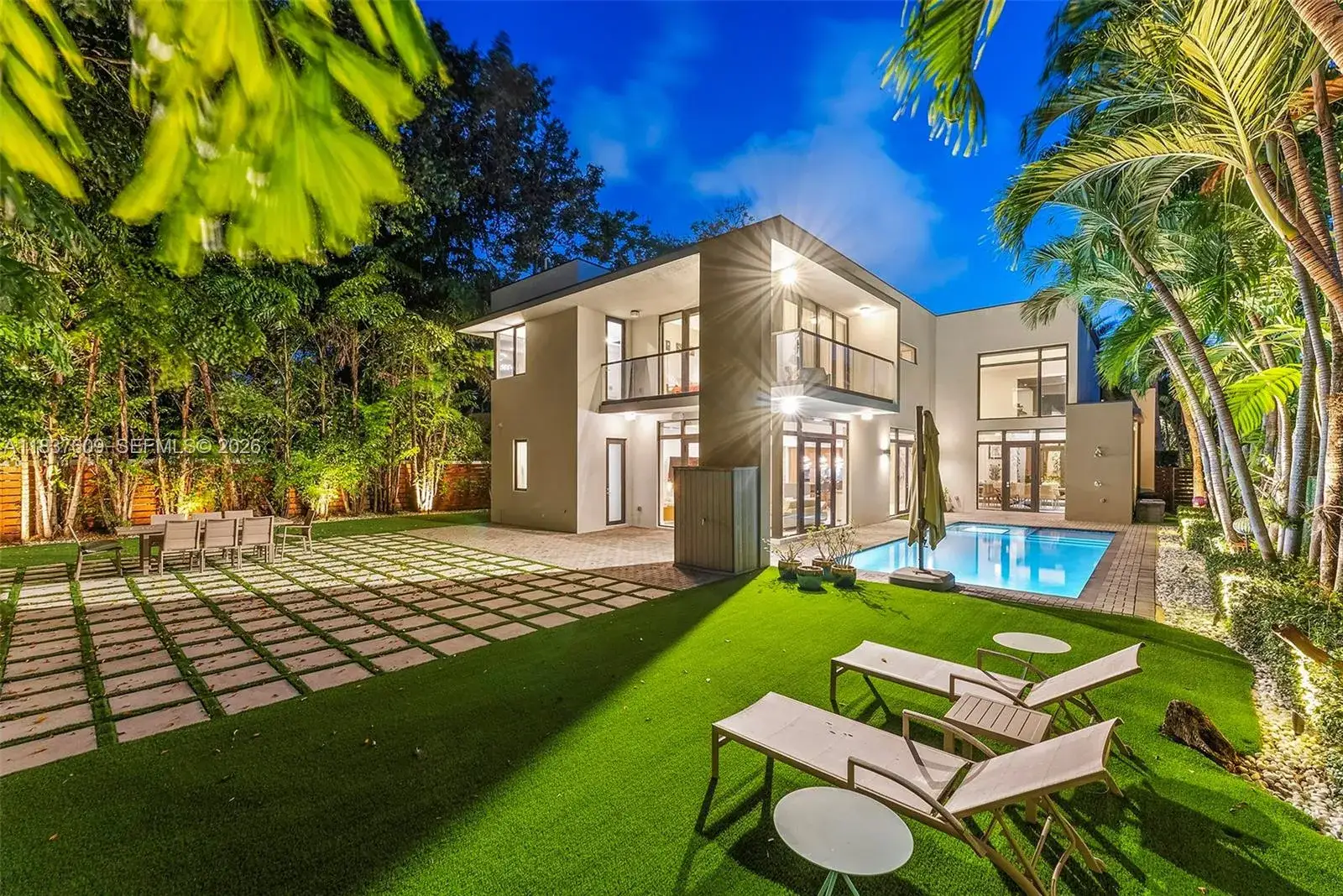 6 bedroom 6 bath Residential for sale at 7621 SW 59th Ct, South Miami FL 33143
