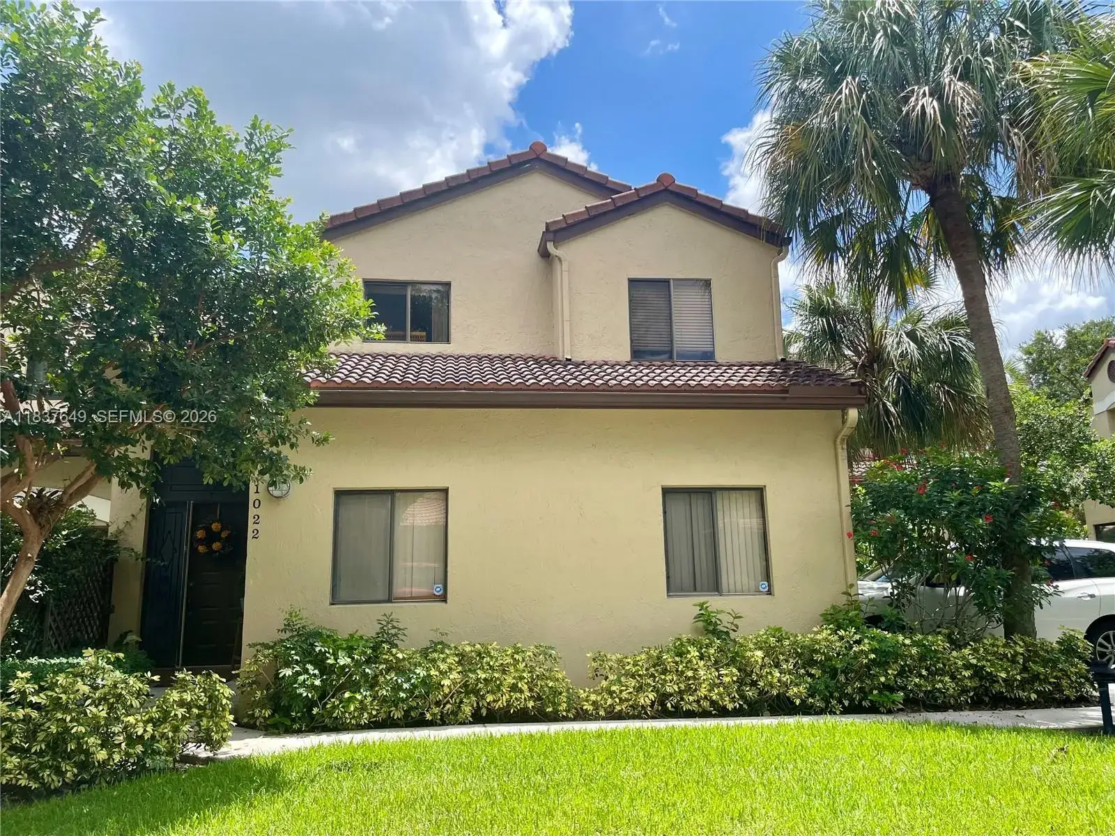 3 bedroom 2 bath Residential for sale at 1022 NW 105th Ave # 119, Plantation FL 33322