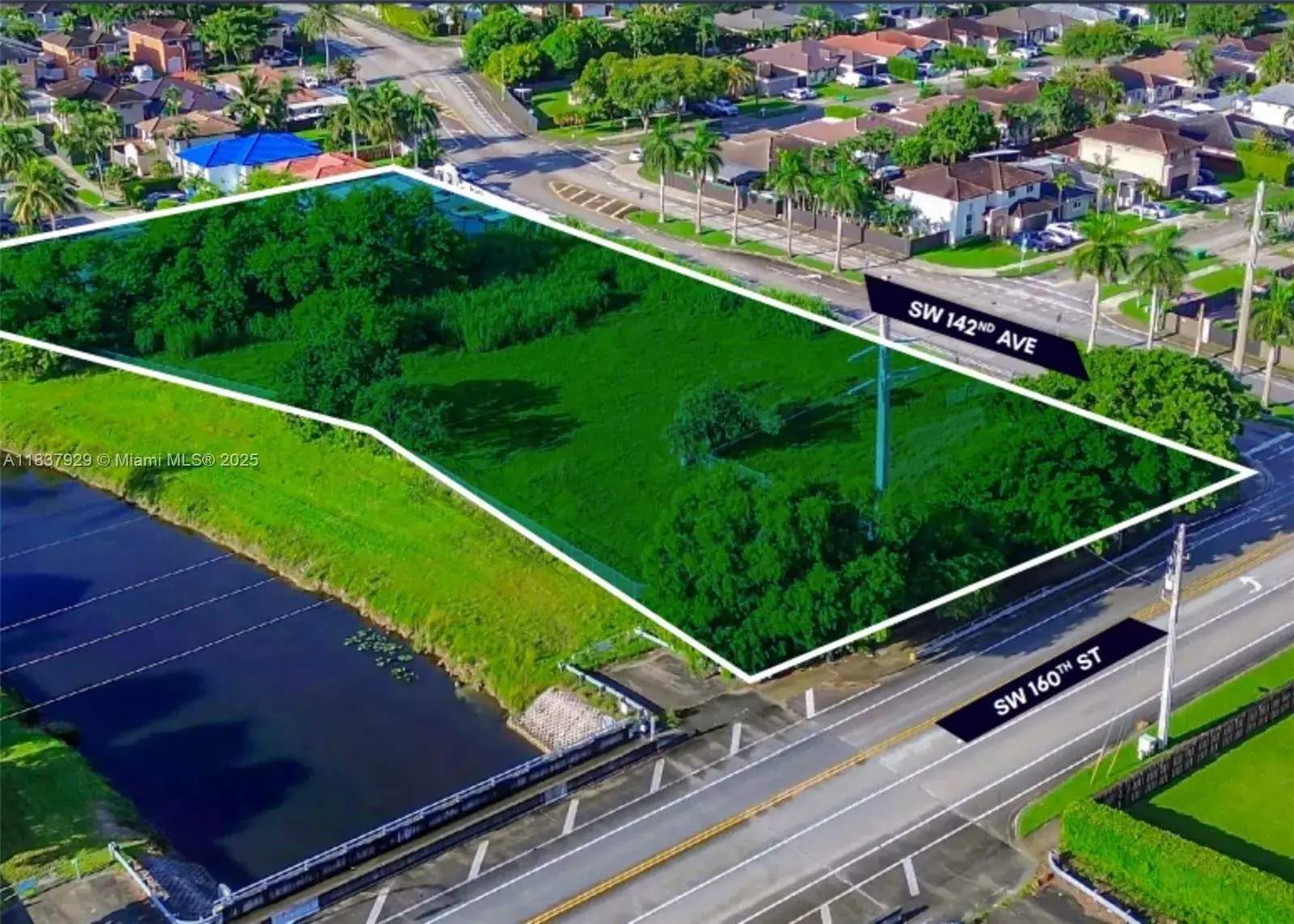 Commercial Sale for sale at 16001 SW 142nd Ave, Miami FL 33177