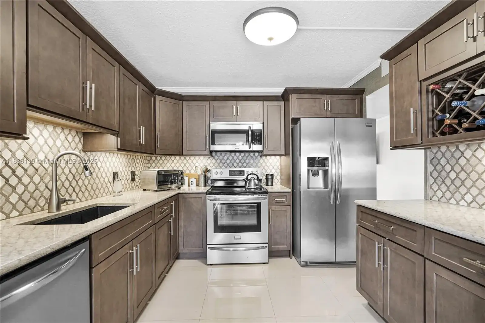 2 bedroom 2 bath Residential for sale at 12650 SW 6th St # 101K, Pembroke Pines FL 33027