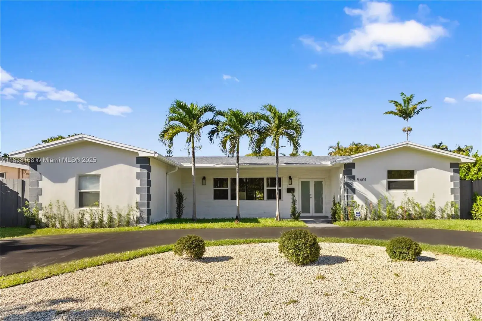 4 bedroom 4 bath Residential for sale at 5401 Fillmore St, Hollywood FL 33021