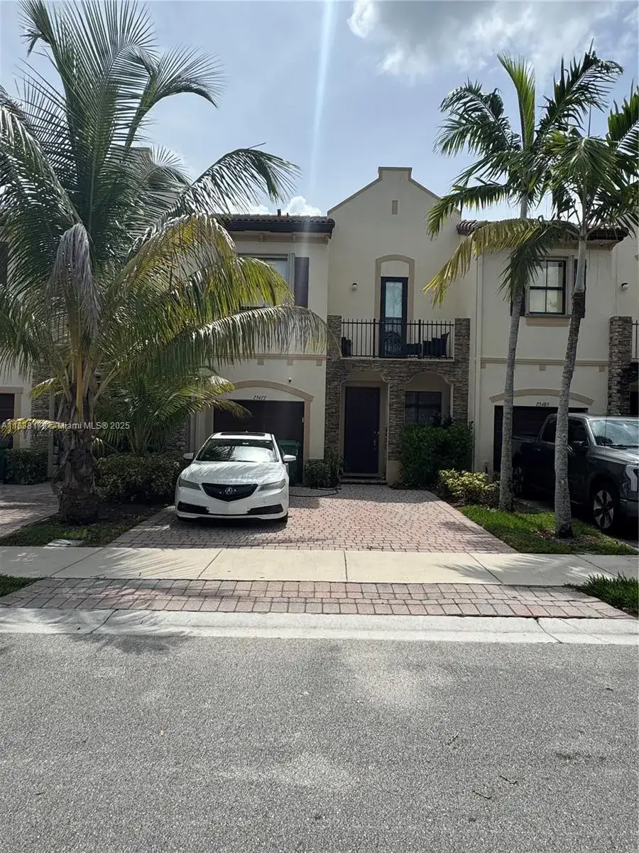 3 bedroom 2 bath Residential for sale at 23477 SW 112th Pl, Homestead FL 33032