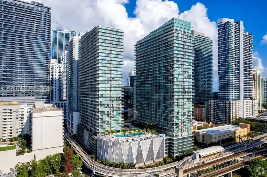 2 bedroom 2 bath Residential for sale at 1111 SW 1st Ave, Miami FL 33130