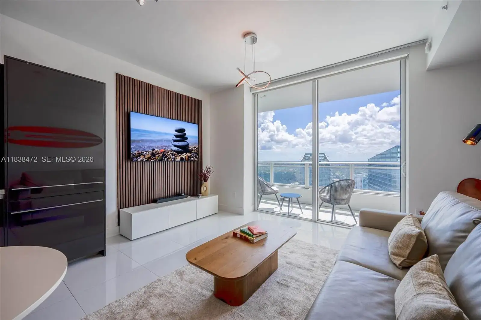 1 bath Residential Lease for rent at 1080 Brickell Ave # 3805, Miami FL 33131