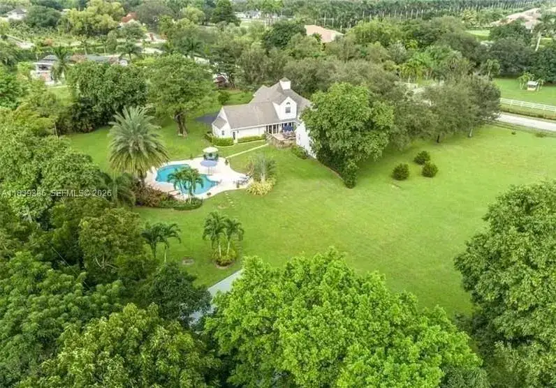 4 bedroom 3 bath Residential for sale at 13500 SW 55th St, Southwest Ranches FL 33330