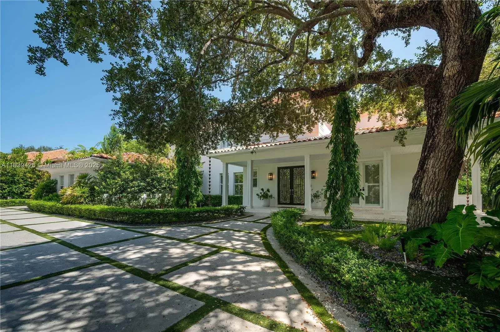 7 bedroom 6 bath Residential Lease for rent at 680 Destacada Ave, Coral Gables FL 33156