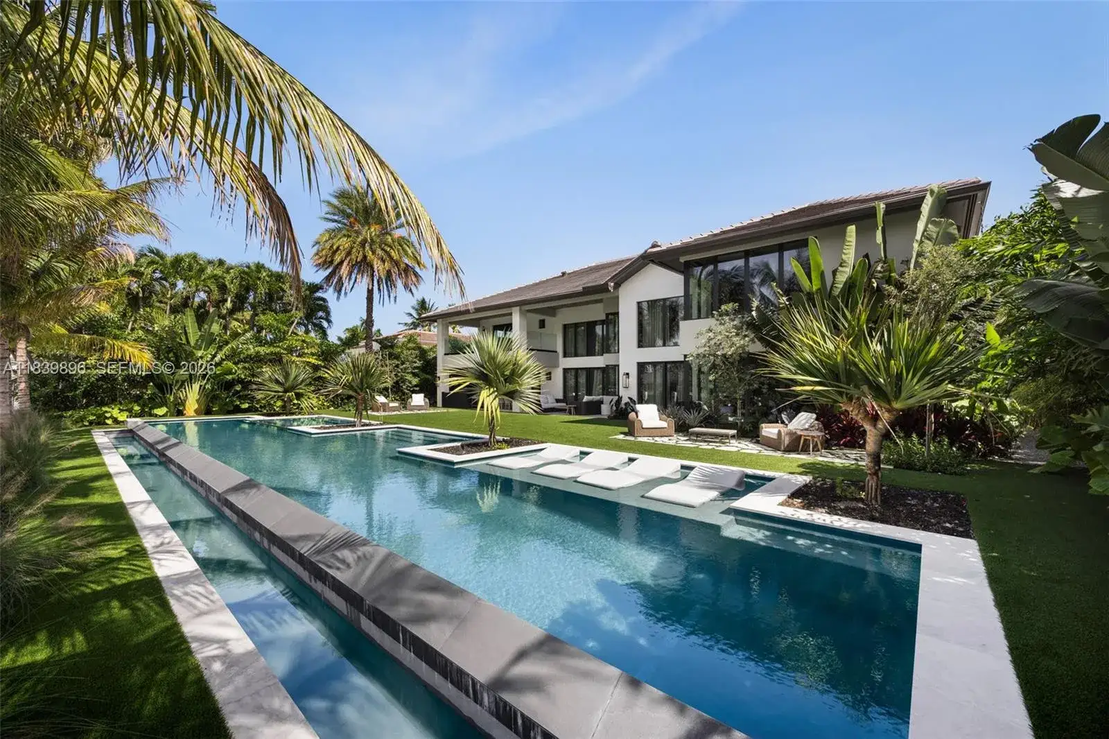 6 bedroom 8 bath Residential for sale at 110 Holiday Dr, Hallandale Beach FL 33009