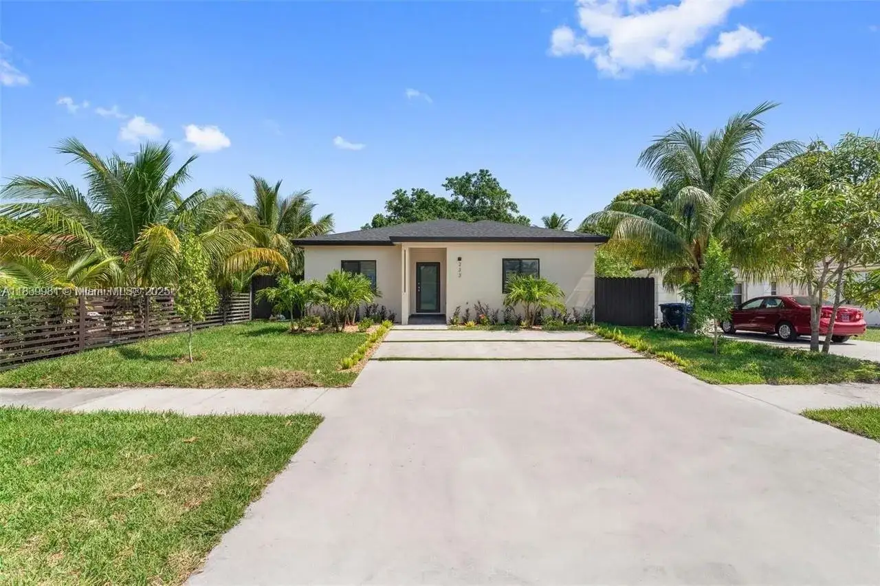 4 bedroom 2 bath Residential Lease for rent at 233 NW 120th St, Miami FL 33168