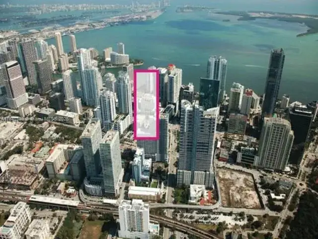 2 bedroom 2 bath Residential Lease for rent at 999 SW 1st Ave # 3204, Miami FL 33130
