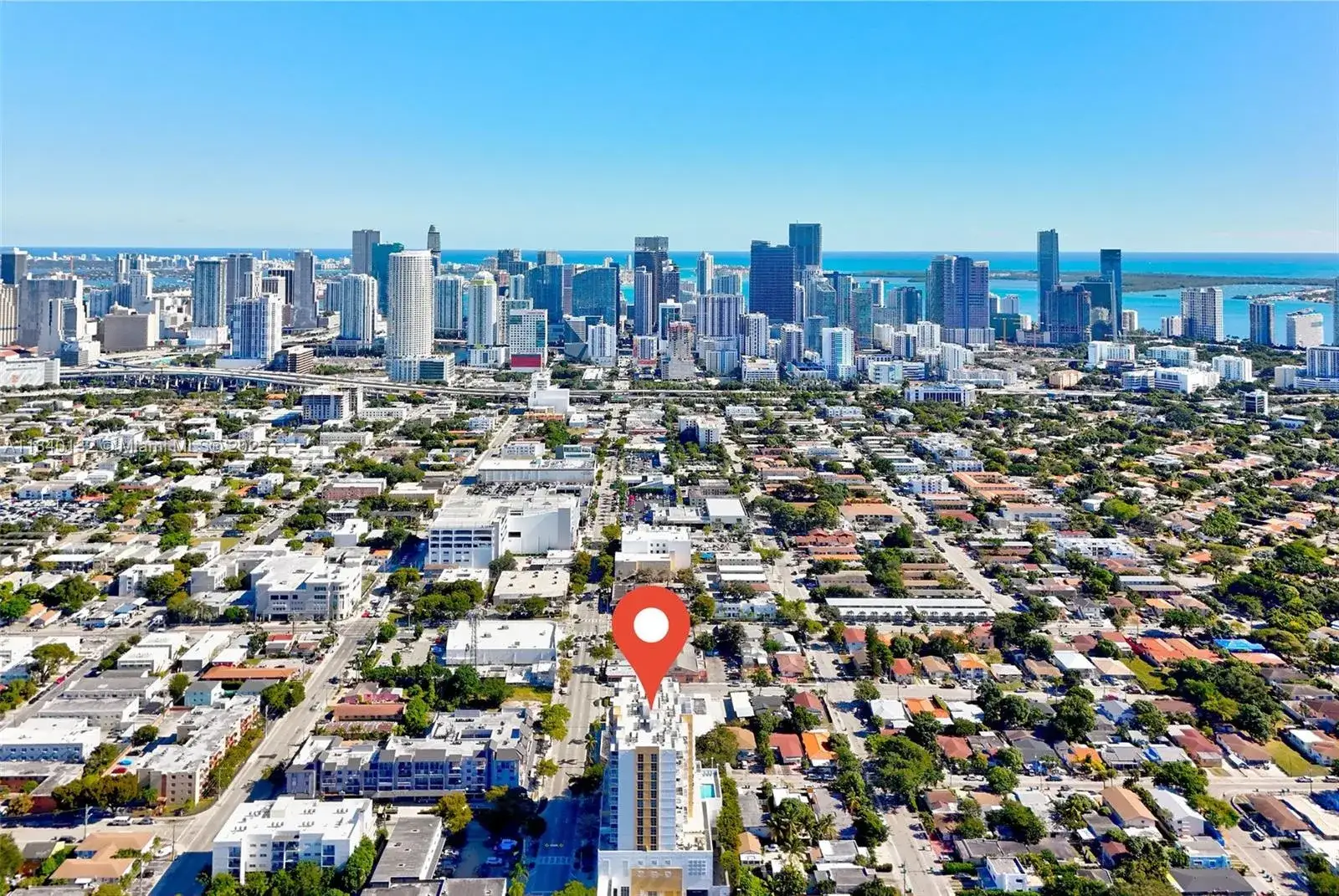 1 bedroom 1 bath Residential for sale at 900 SW 8th St # 1510, Miami FL 33130