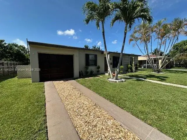 4 bedroom 2 bath Residential Lease for rent at 855 NE 178th Ter, Miami FL 33162