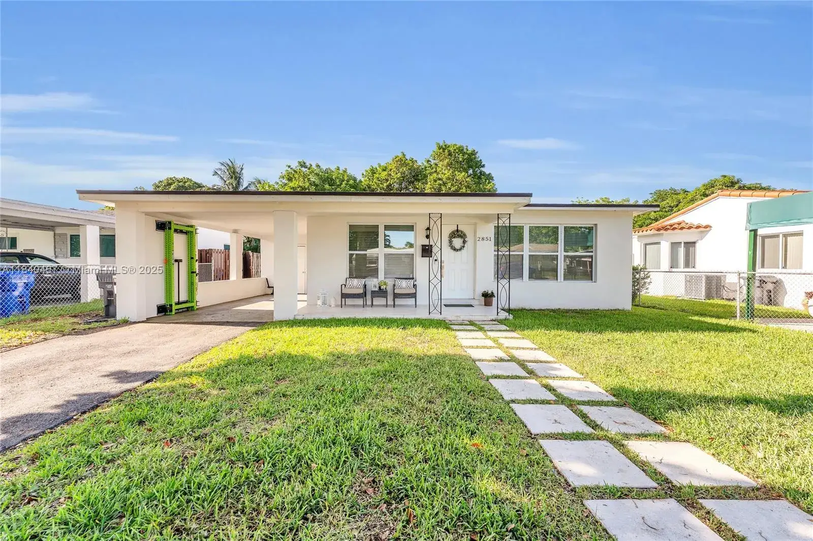 3 bedroom 2 bath Residential for sale at 2851 Washington St, Hollywood FL 33020
