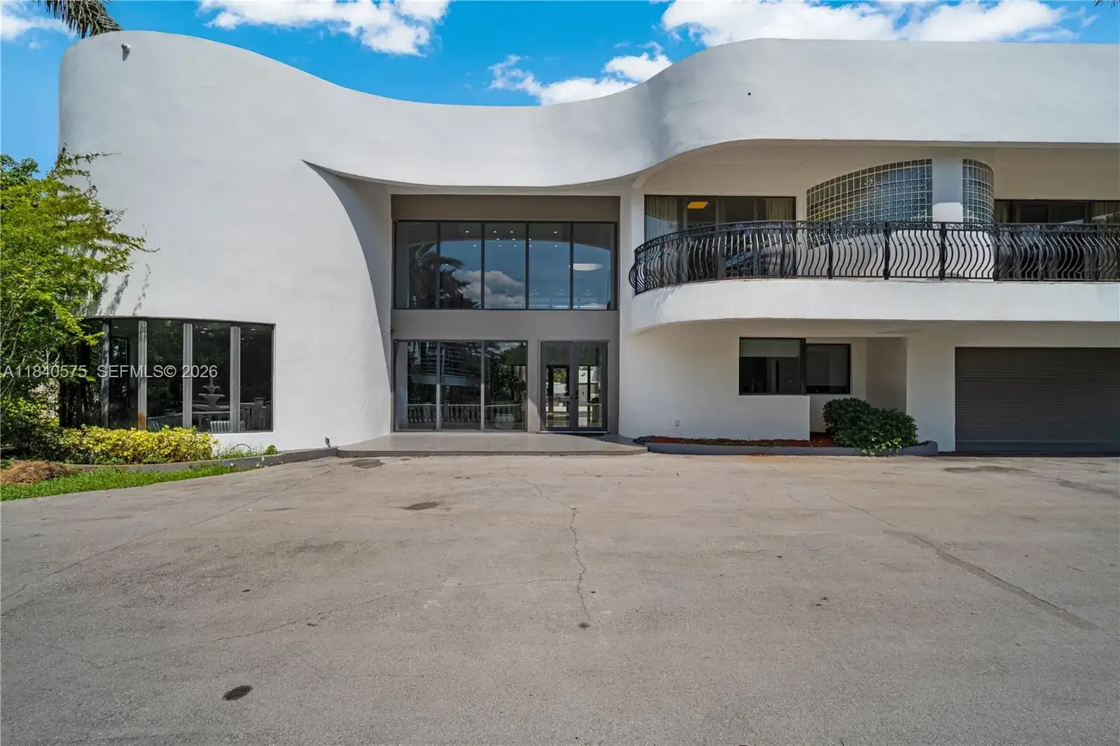 6 bedroom 5 bath Residential Lease for rent at 14401 Sunset, Southwest Ranches FL 33330