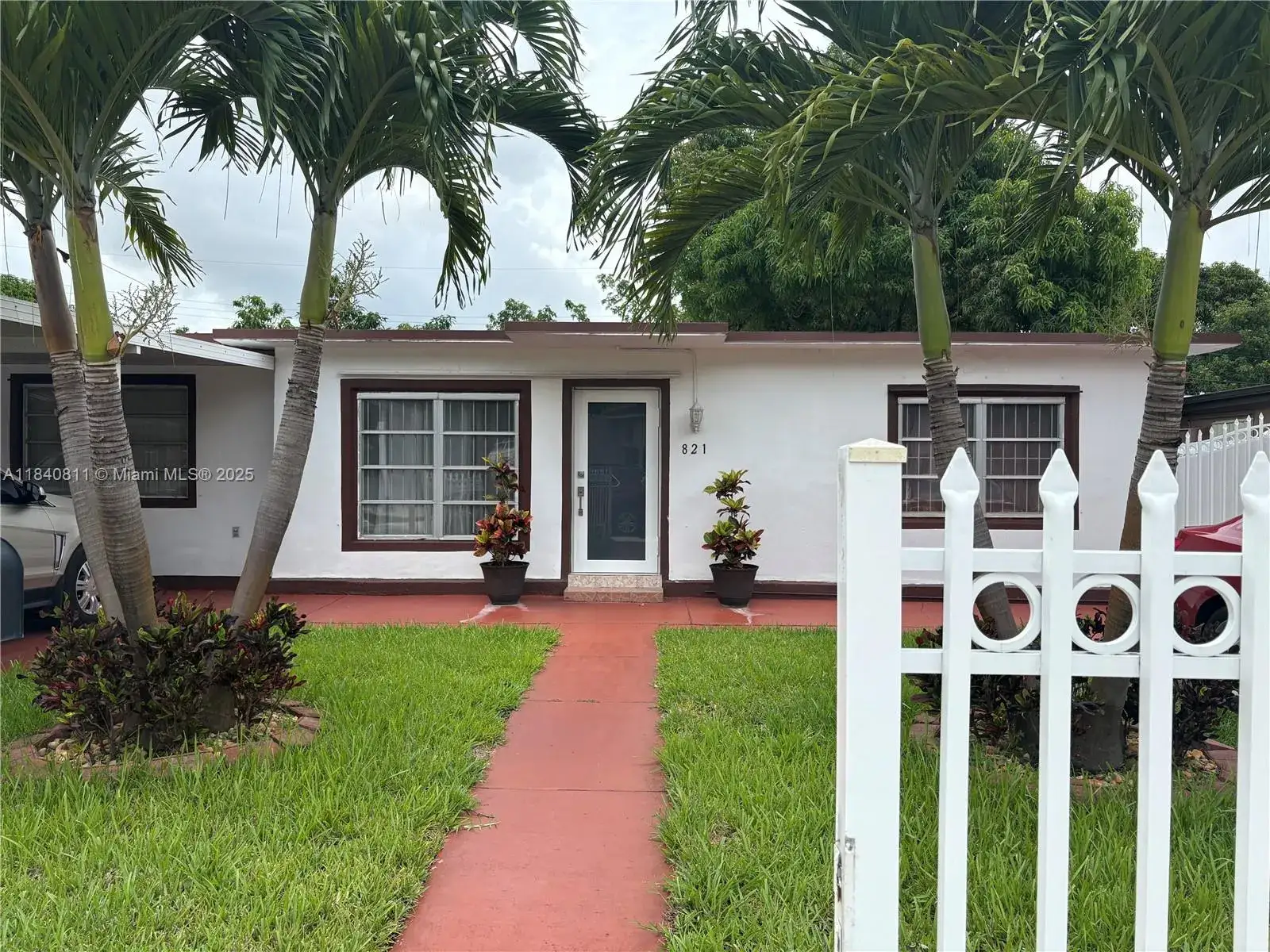 5 bedroom 3 bath Residential for sale at 821 E 13th St, Hialeah FL 33010