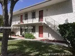 1 bedroom 1 bath Residential Lease for rent at 8701 SW 141st St # M2, Palmetto Bay FL 33176