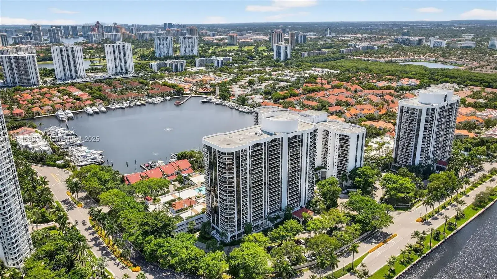 3 bedroom 2 bath Residential Lease for rent at 3640 Yacht Club Dr # 410, Aventura FL 33180